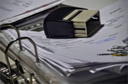 Sello con datos del  veterinario colegiado